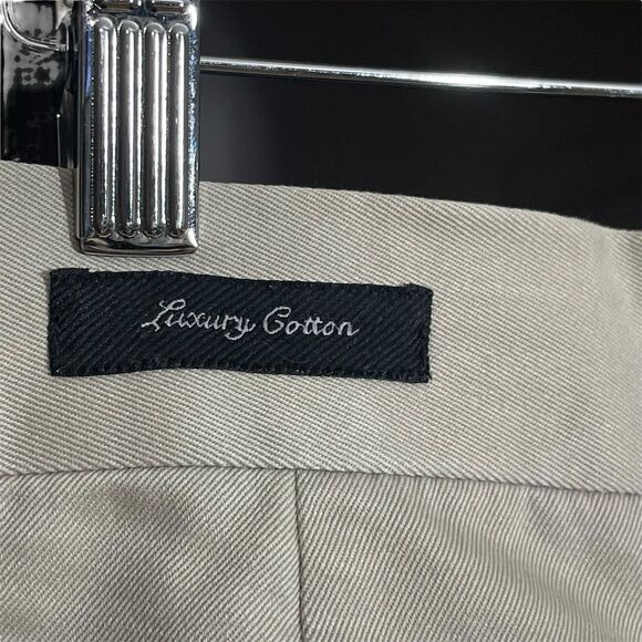 W.H. Belk Men's Beige Chino Pants Size 38x30 Classic Fit Casual - Picture 4 of 6